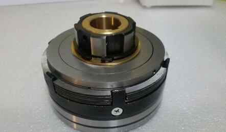 機座式磁粉離合器特點 機座式磁粉離合器特點