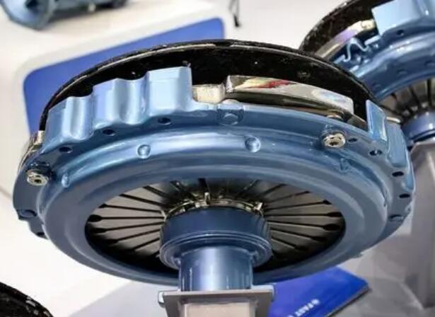 汽車離合器傳動系統對超越離合器的要求 汽車離合器傳動系統對超越離合器的要求