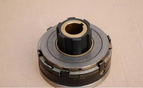 電磁離合器提高自動化水平和勞動生產率具有重要意義 電磁離合器提高自動化水平和勞動生產率具有重要意義