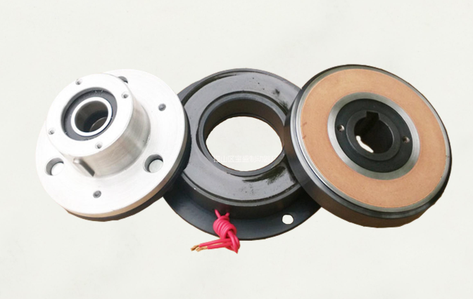 電磁離合制動器組合具有這些優(yōu)點 電磁離合制動器組合具有這些優(yōu)點