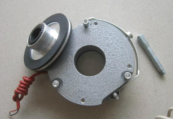 電磁制動器在運行時,需要具備一定的條件 電磁制動器在運行時,需要具備一定的條件