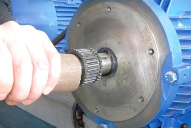 電磁制動(dòng)器利用網(wǎng)絡(luò)電磁環(huán)境效應(yīng),可以實(shí)現(xiàn)進(jìn)行制動(dòng) 電磁制動(dòng)器利用網(wǎng)絡(luò)電磁環(huán)境效應(yīng),可以實(shí)現(xiàn)進(jìn)行制動(dòng)