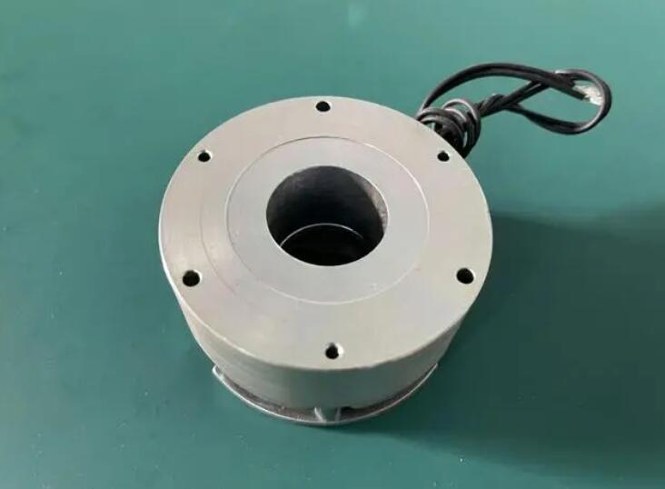 電磁失電制動器在機械手運動控制中的重要性 電磁失電制動器在機械手運動控制中的重要性